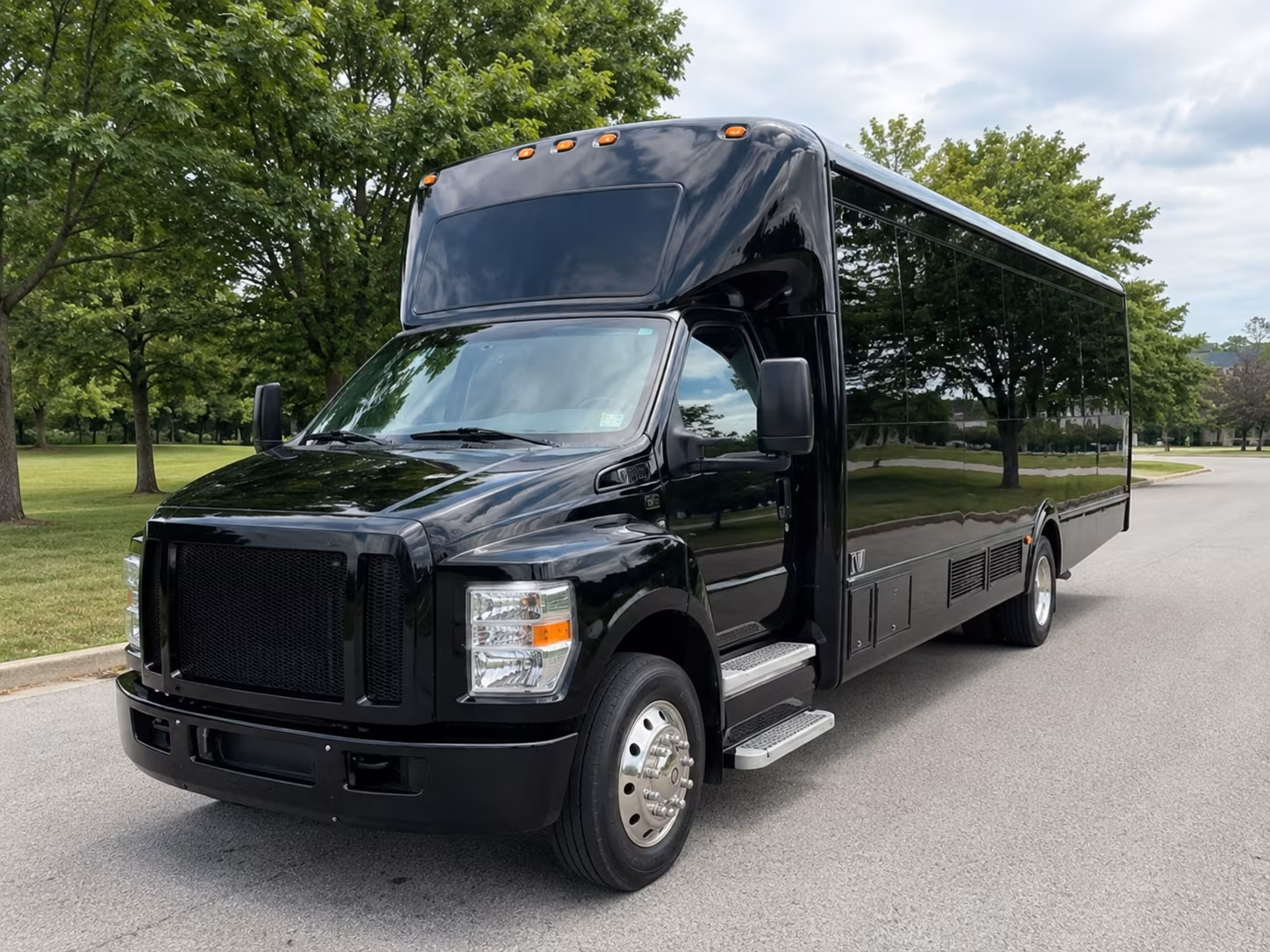 bachelor and bachelorette party bus rentals in pittsburgh