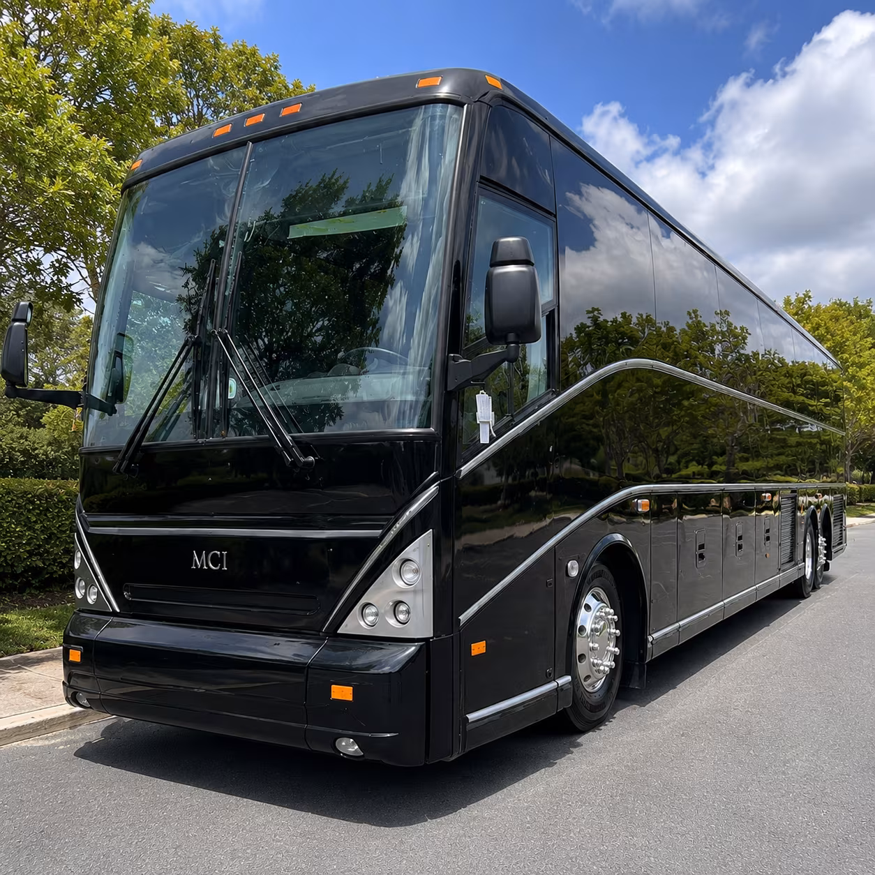 pittsburgh 56 passenger charter bus