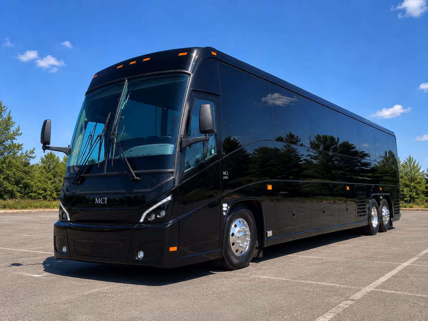pittsburgh charter bus rentals for downtown office commuters