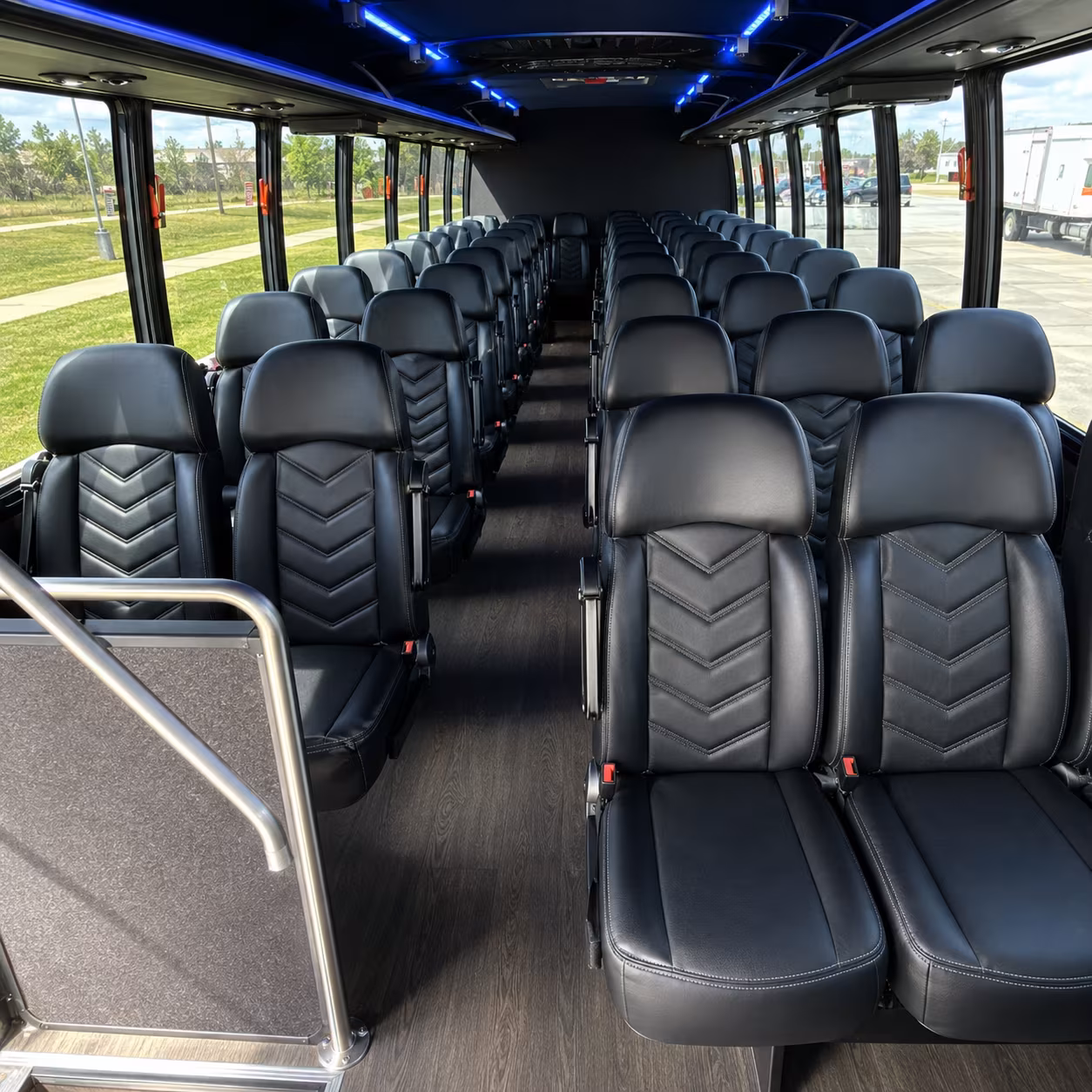 wedding guest shuttle buses between pittsburgh hotels and venues